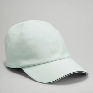 Lululemon Fast and Free Run Hat w Pony